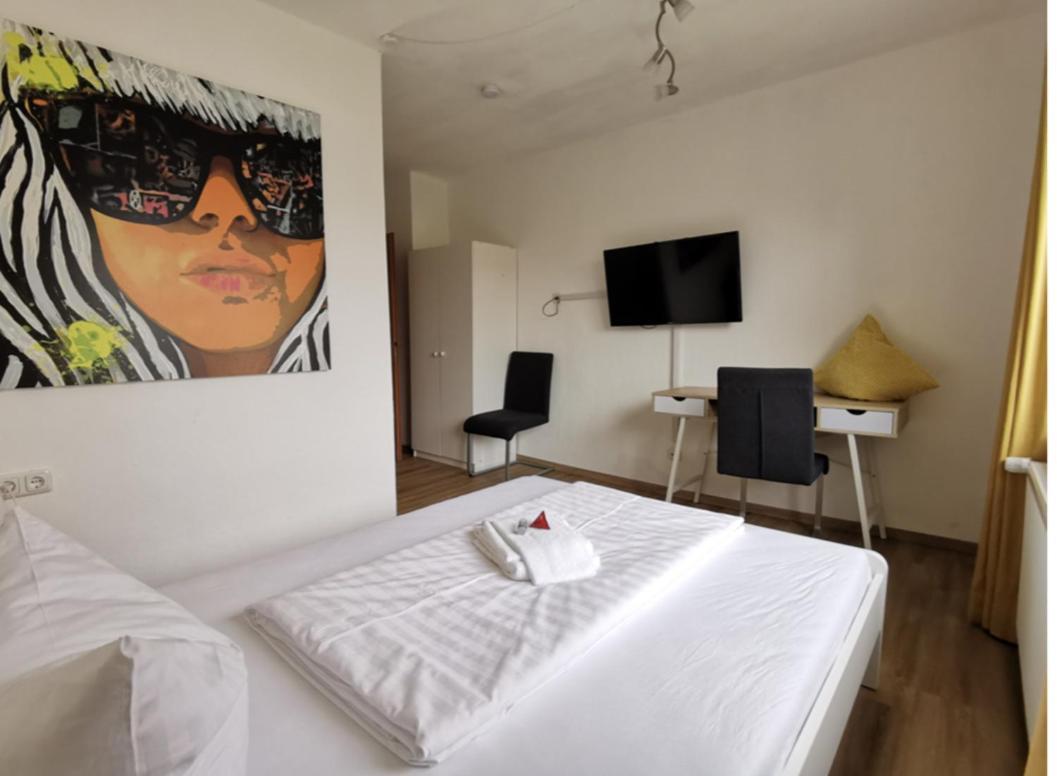 Hotel Wettlaufer 霍姆贝格 客房 照片